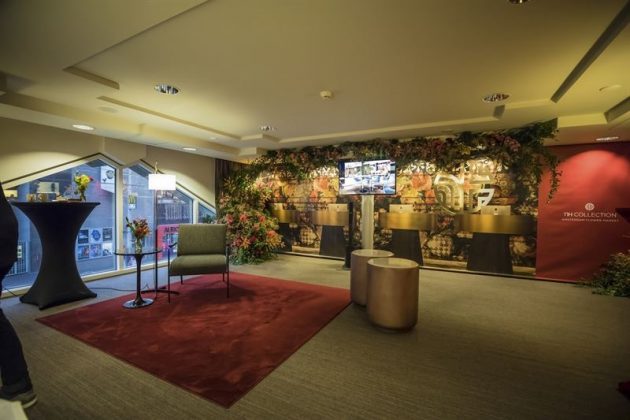 Die öffentlichen Bereiche verweisen mit ihrem floralen Design auf die Umgebung des Hotels. Bild: NH Hotel Group