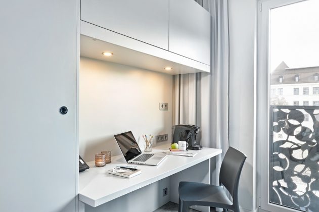 Ein Arbeitsplatz für Longstay-Gäste. Bild: H-Hotels.com