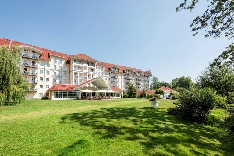 Außenansicht des Best Western Plus Parkhotel Maximilian Ottobeuren. Bild: Best Western