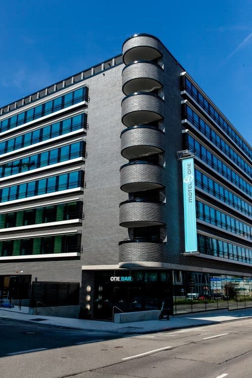 Motel One Stuttgart geht an Zurich Versicherung