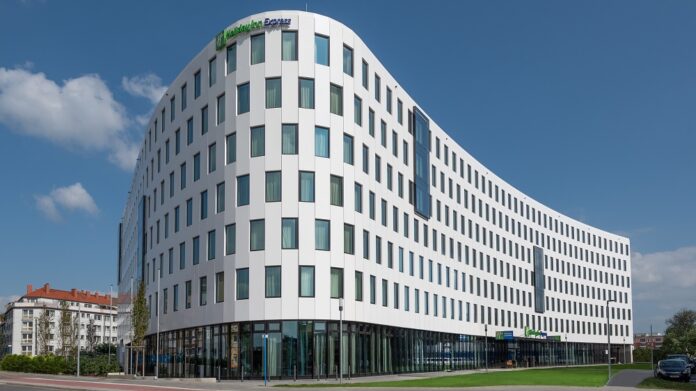 Anfang November hat das Holiday Inn Express Düsseldorf Hauptbahnhof eröffnet. Bild: Primestar Group