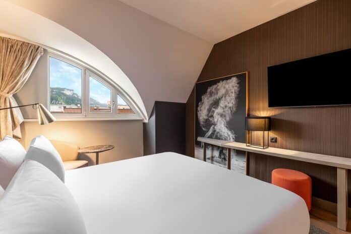 Die 140 Zimmer des ursprünglichen NH Hotels erhielten für die Wiedereröffnung des Hauses als NH Collection Salzburg City ein Interior-Upgrade. Bild: NH Hotel Group