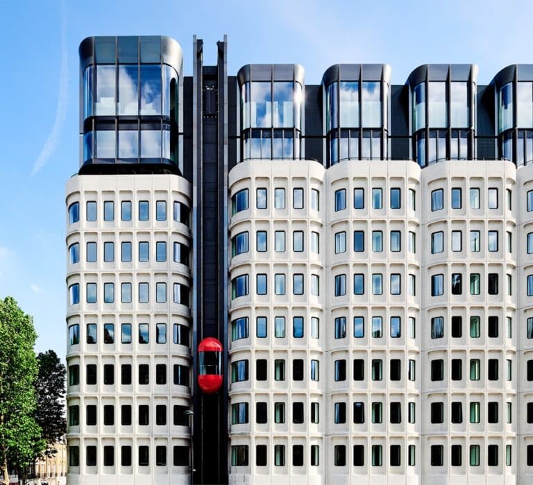 Hyatt plant Standard-International-Übernahme