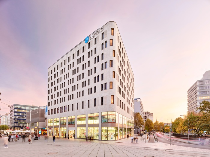 HR Group übernimmt H-Hotels