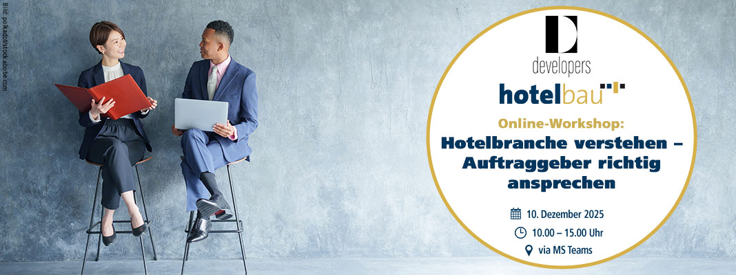 Eine Frau hält eine Mappe in der Hand und ein Mann einen Laptop. Beide sitzen auf Hochstühlen. Das Bild zeigt einen Button mit Werbung für Online-Workshop: Hotelbranche verstehen – Auftraggeber richtig ansprechen Bild: polkadot/stock.abobe.com