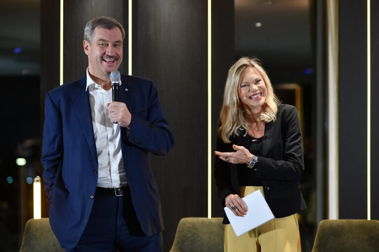 Nina Ruge und Markus Söder eröffnen MitoSphere Longevity Hub