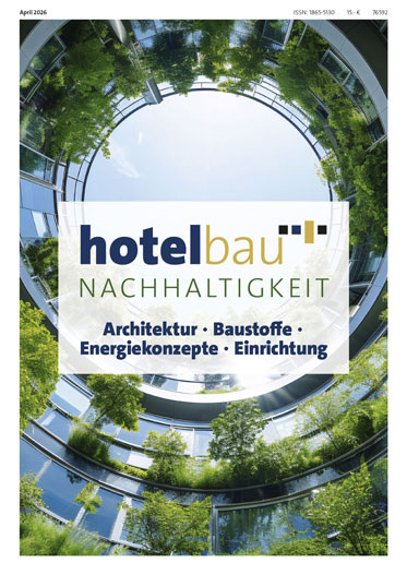 Runder Innenhof eines modernen, begrünten Hotelgebäudes mit Blick in den blauen Himmel, auf dem zentral der Titel ‚hotelbau NACHHALTIGKEIT – Architektur, Baustoffe, Energiekonzepte, Einrichtung‘ platziert ist.