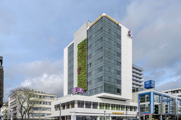 Rendering eines modernen Gebäudes