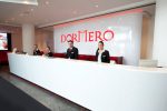 Arthur Fischer Architekten Dormero Hotel Stuttgart, Rezeption